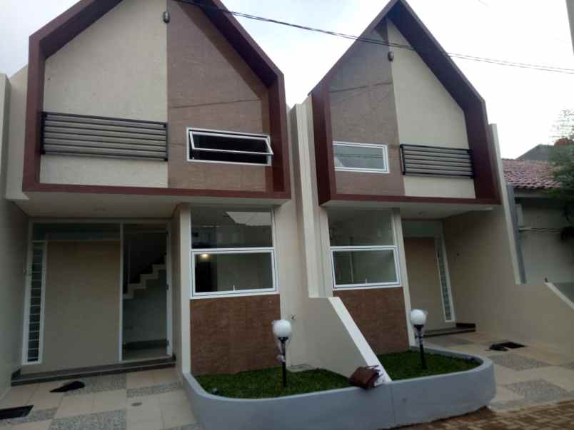 dijual rumah cantik minimalis dp 0 di cilodong