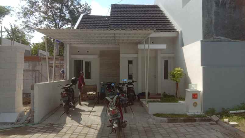 dijual rumah cantik termurah di prambanan