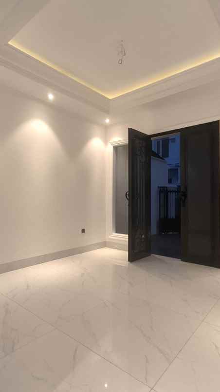 dijual rumah cempaka putih