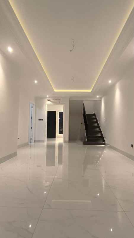 dijual rumah cempaka putih