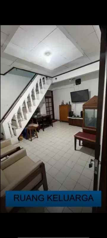 dijual rumah cempaka putih tengah