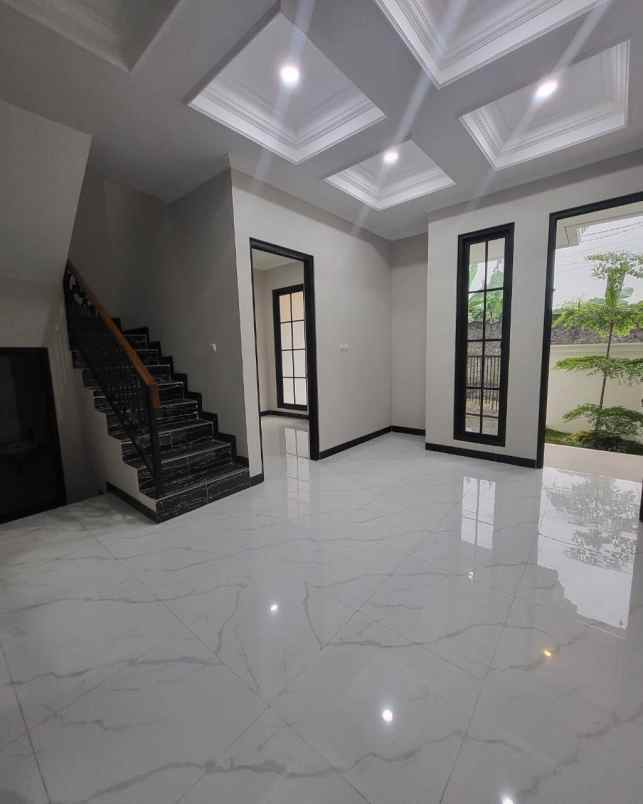 dijual rumah cibubur