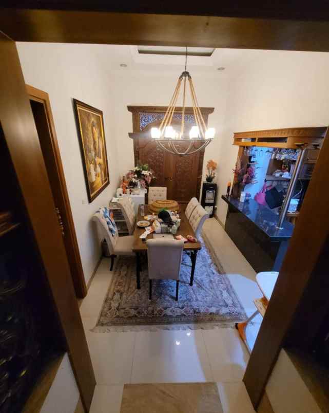 dijual rumah cibubur ciracas jakarta timur