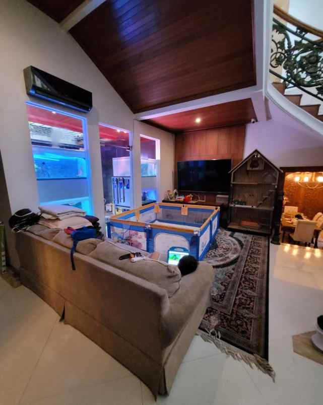 dijual rumah cibubur ciracas jakarta timur