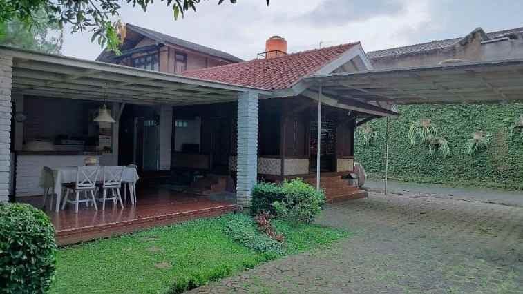 dijual rumah cihanjuang