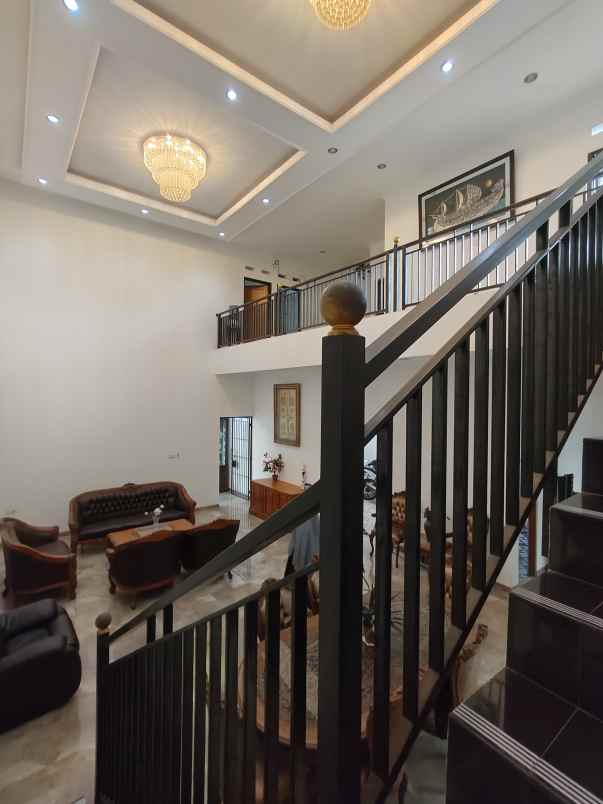 dijual rumah cilangkap cipayung jaktim