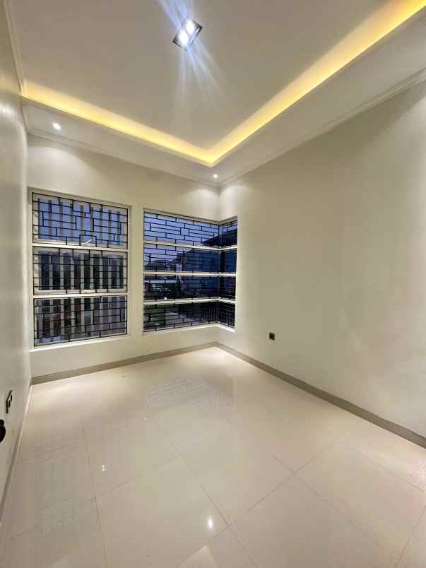 dijual rumah cileungsi bogor