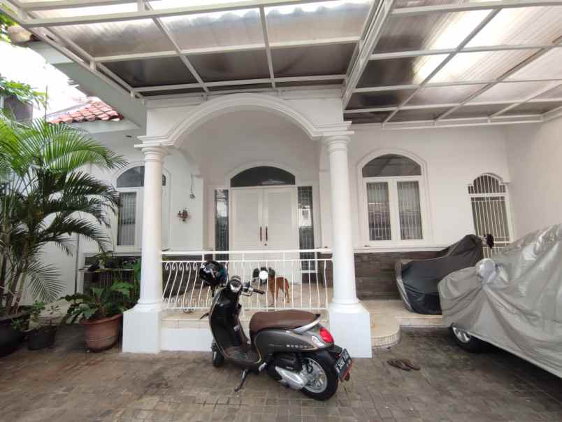 dijual rumah cimalaya cideng gambir