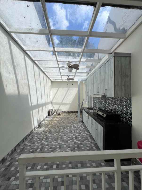 dijual rumah cinere one residence