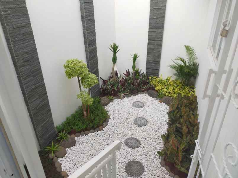 dijual rumah cinere one residence