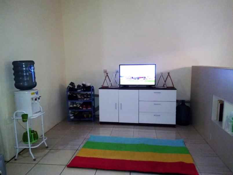 dijual rumah cipageran