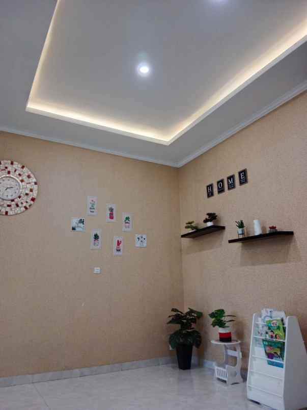 dijual rumah cipayung jakarta timur