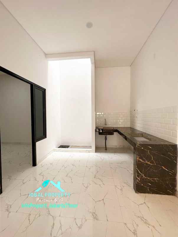 dijual rumah cipinang jaya