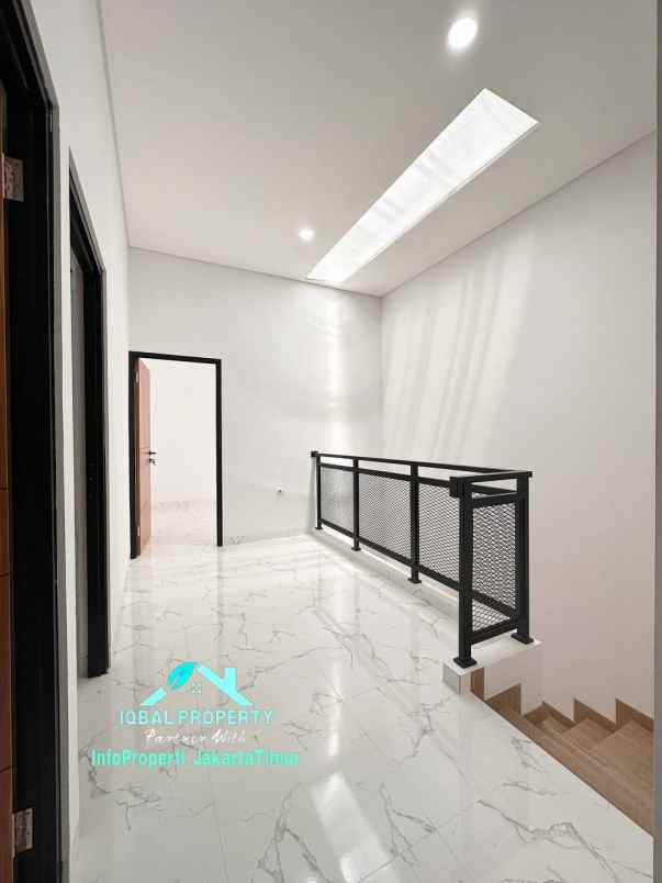 dijual rumah cipinang jaya