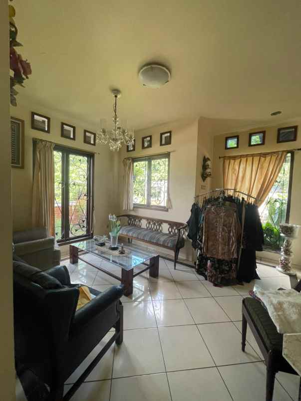 dijual rumah cirendeu pisangan ciputat