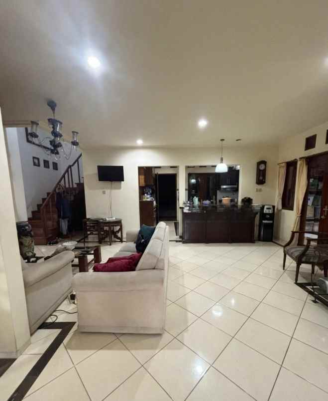 dijual rumah cirendeu pisangan ciputat