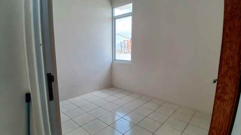 dijual rumah cisempur jatinangor