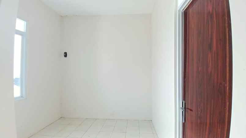 dijual rumah cisempur jatinangor