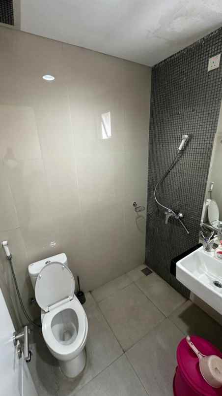 dijual rumah citragran cbd cibubur