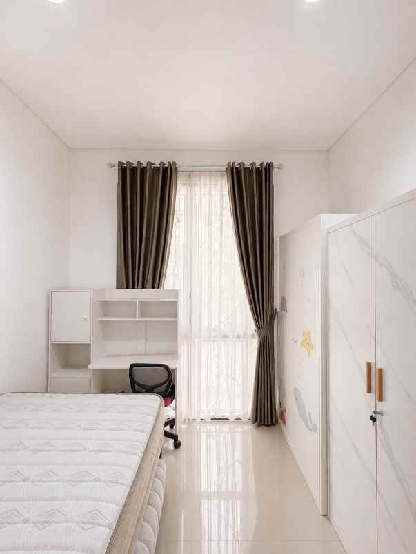 dijual rumah citragran cbd cibubur