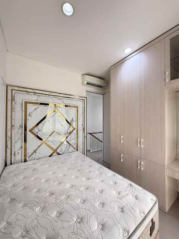 dijual rumah citragran cbd cibubur