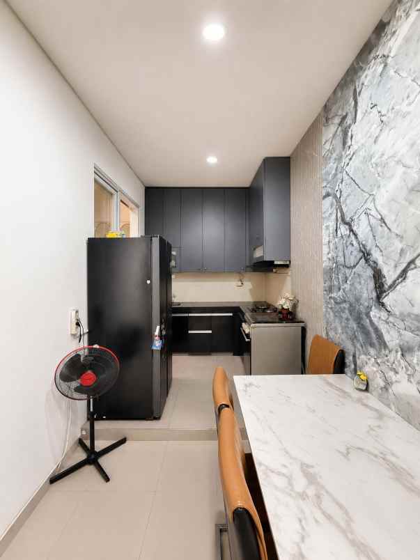 dijual rumah citragran cbd cibubur