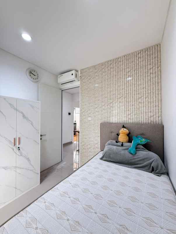 dijual rumah citragran cbd cibubur