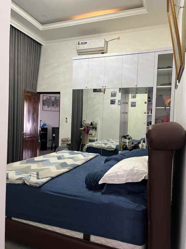 dijual rumah citragran cibubur