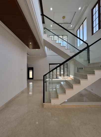 dijual rumah citraland waterfront