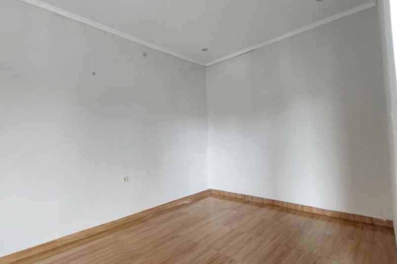 dijual rumah cluster adara kota harapan