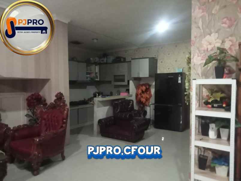 dijual rumah cluster alamanda harapan indah