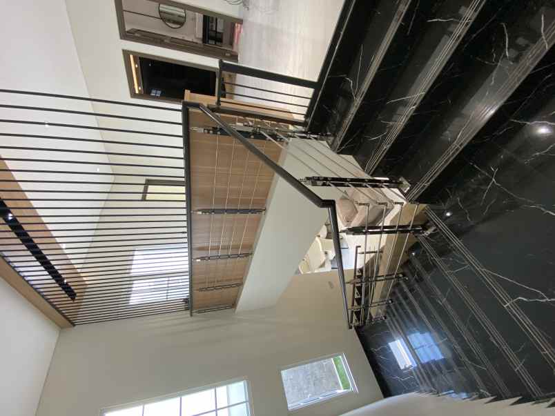 dijual rumah cluster aquamarine phg