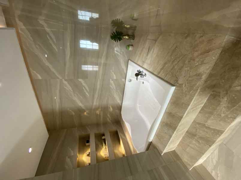 dijual rumah cluster aquamarine phg