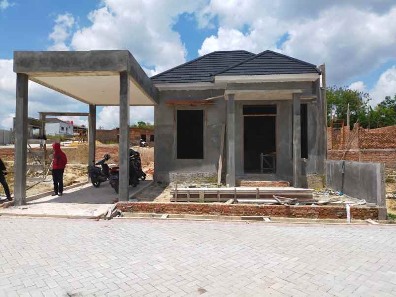 dijual rumah cluster di jl delima panam kota pekanbaru