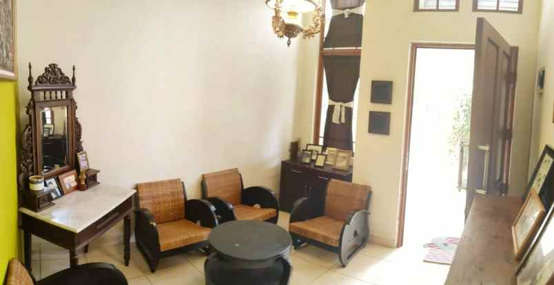 dijual rumah cluster garden terrace