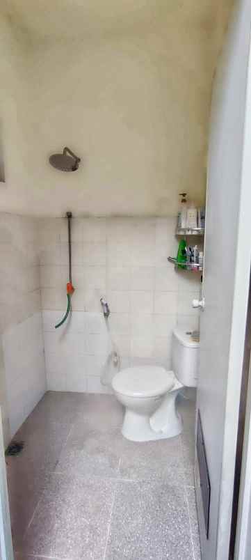 dijual rumah cluster garden terrace