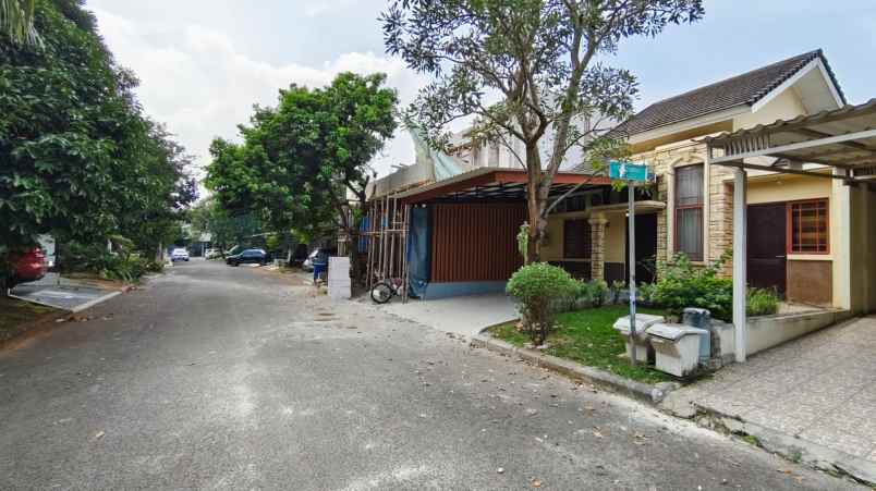 dijual rumah cluster garden terrace