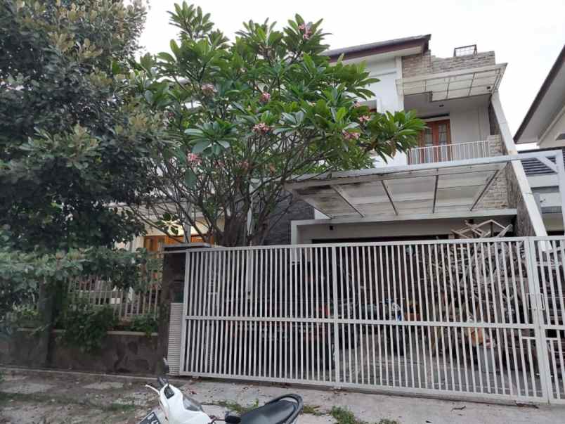 dijual rumah cluster heliconia harapan