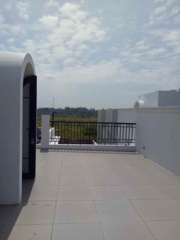 dijual rumah cluster jasmia residence