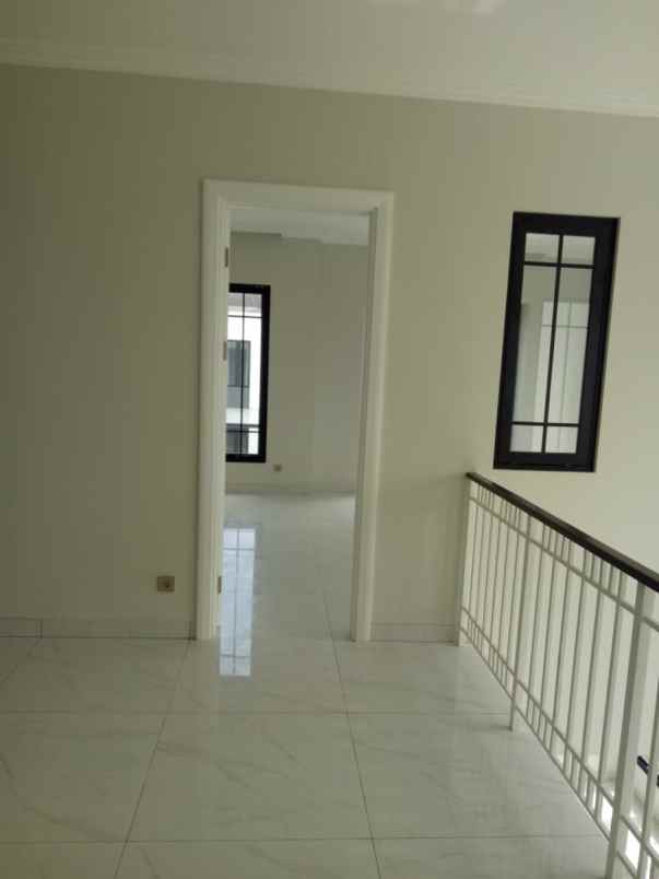 dijual rumah cluster jasmia residence