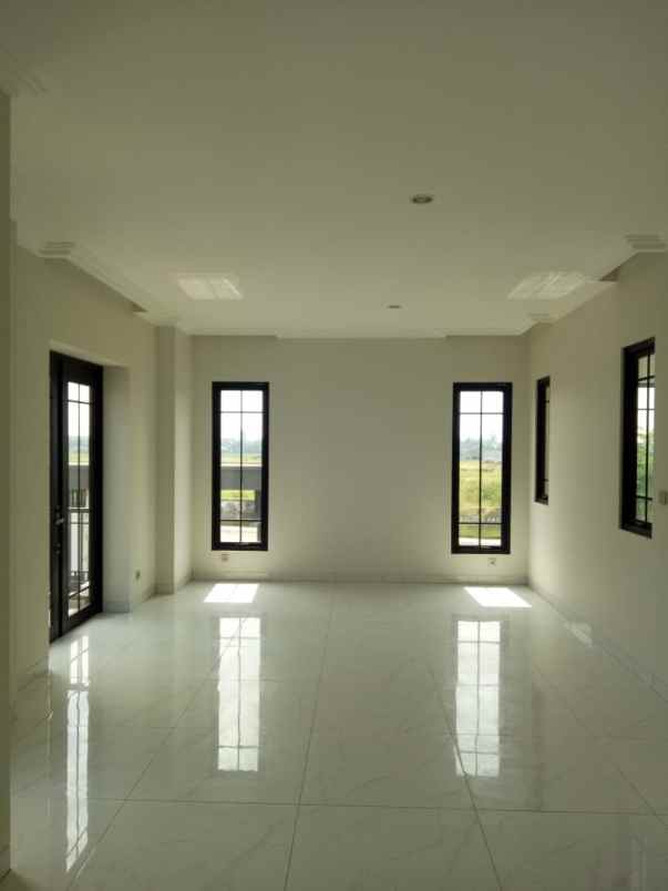 dijual rumah cluster jasmia residence