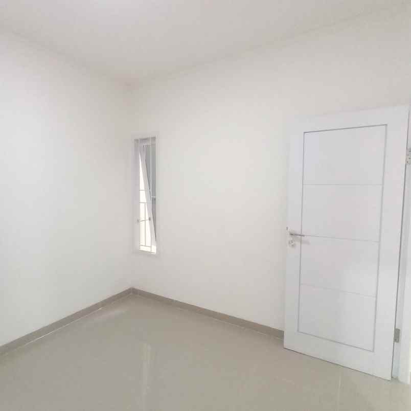 dijual rumah cluster malioboro