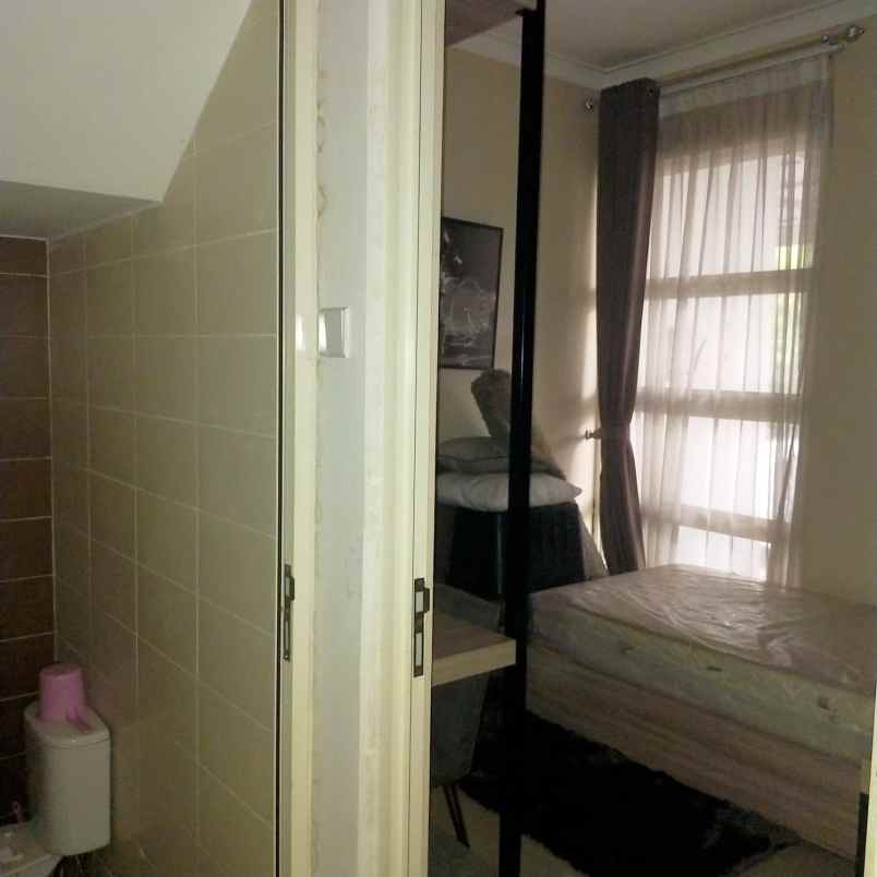 dijual rumah cluster monte farella