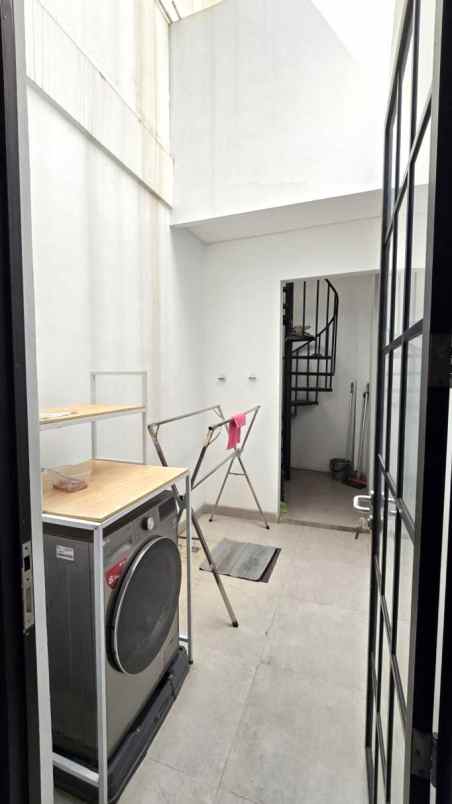 dijual rumah cluster shinano jgc