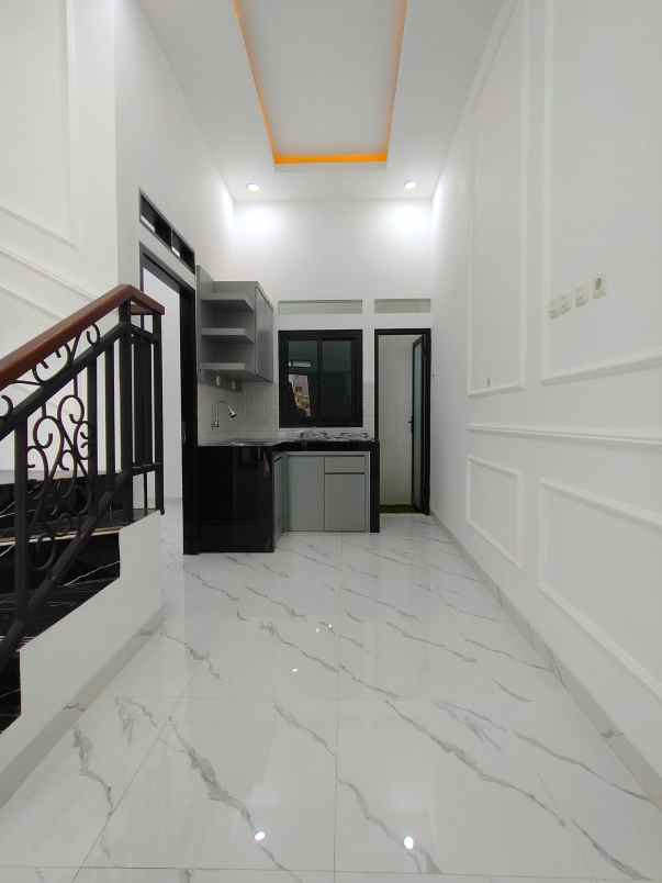 dijual rumah condet batu ampar jaktim