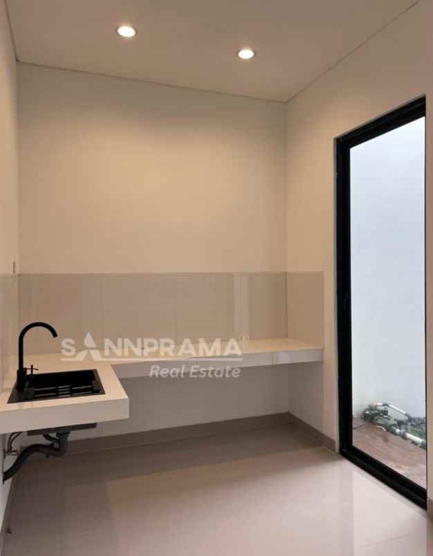 dijual rumah curug bojongsari depok