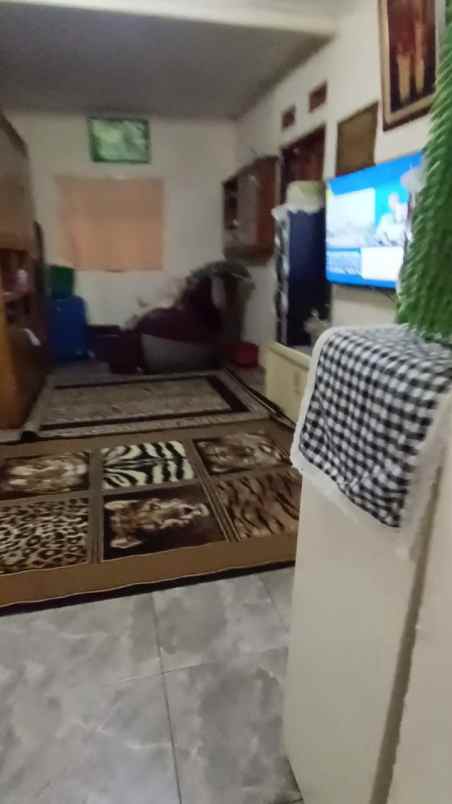 dijual rumah dan toko di antapani