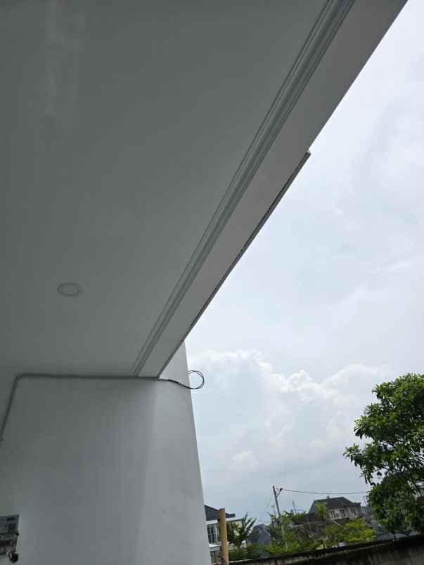 dijual rumah dekat summarecon bandung