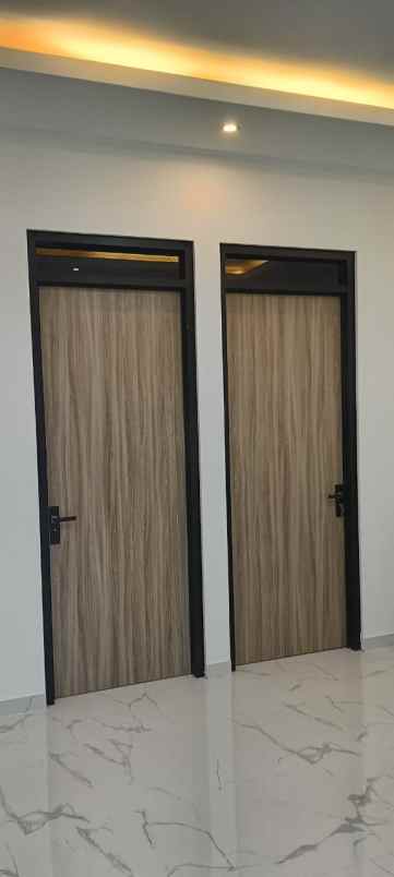 dijual rumah dekat summarecon bandung