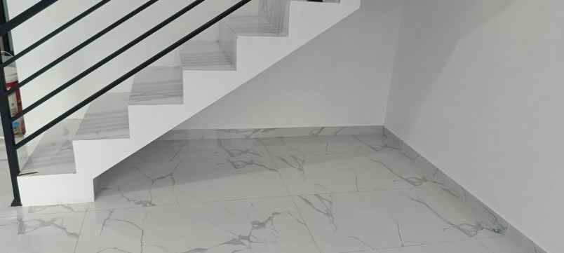 dijual rumah dekat summarecon bandung